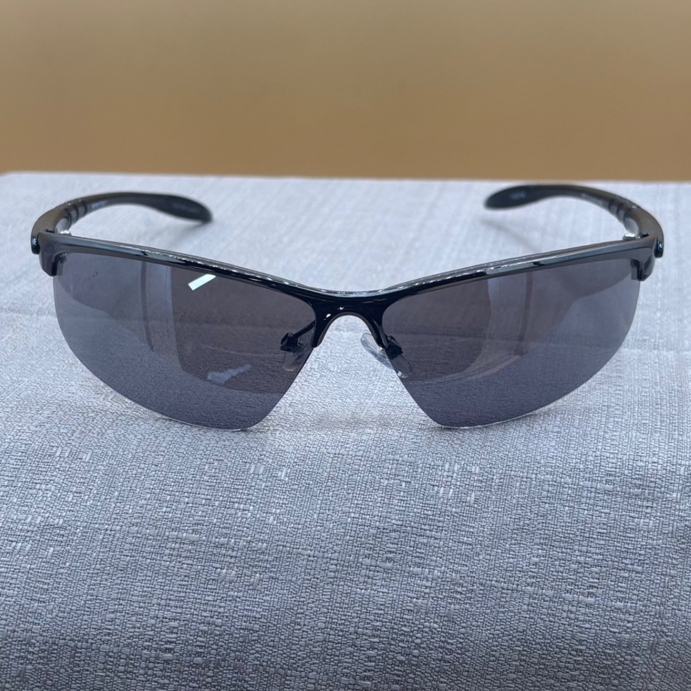Foster Grant Sunglasses Mens OS Gunmetal Excellent Sporty Wrap Y2K NSC-12 FG0114